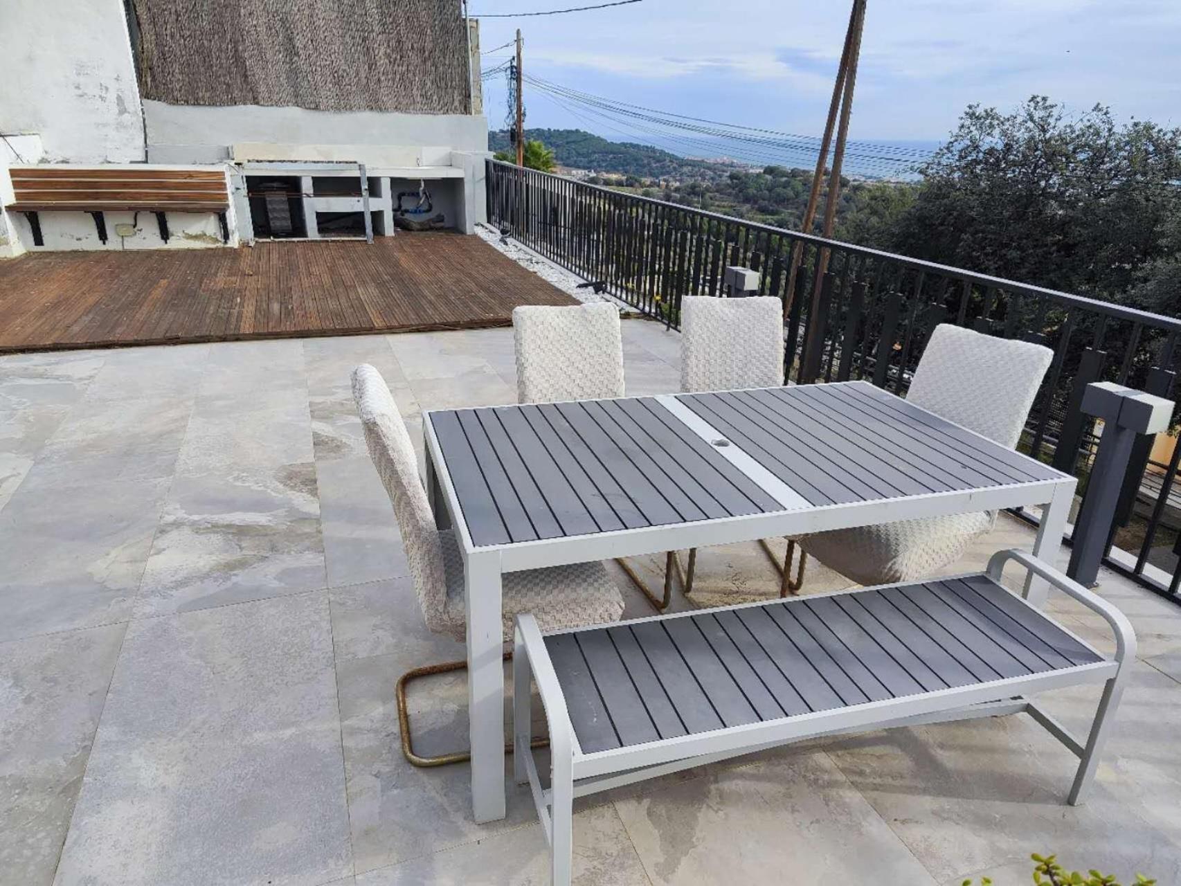 A+View Private Terrace Private Pool Family Fun Villa Badalona Kültér fotó